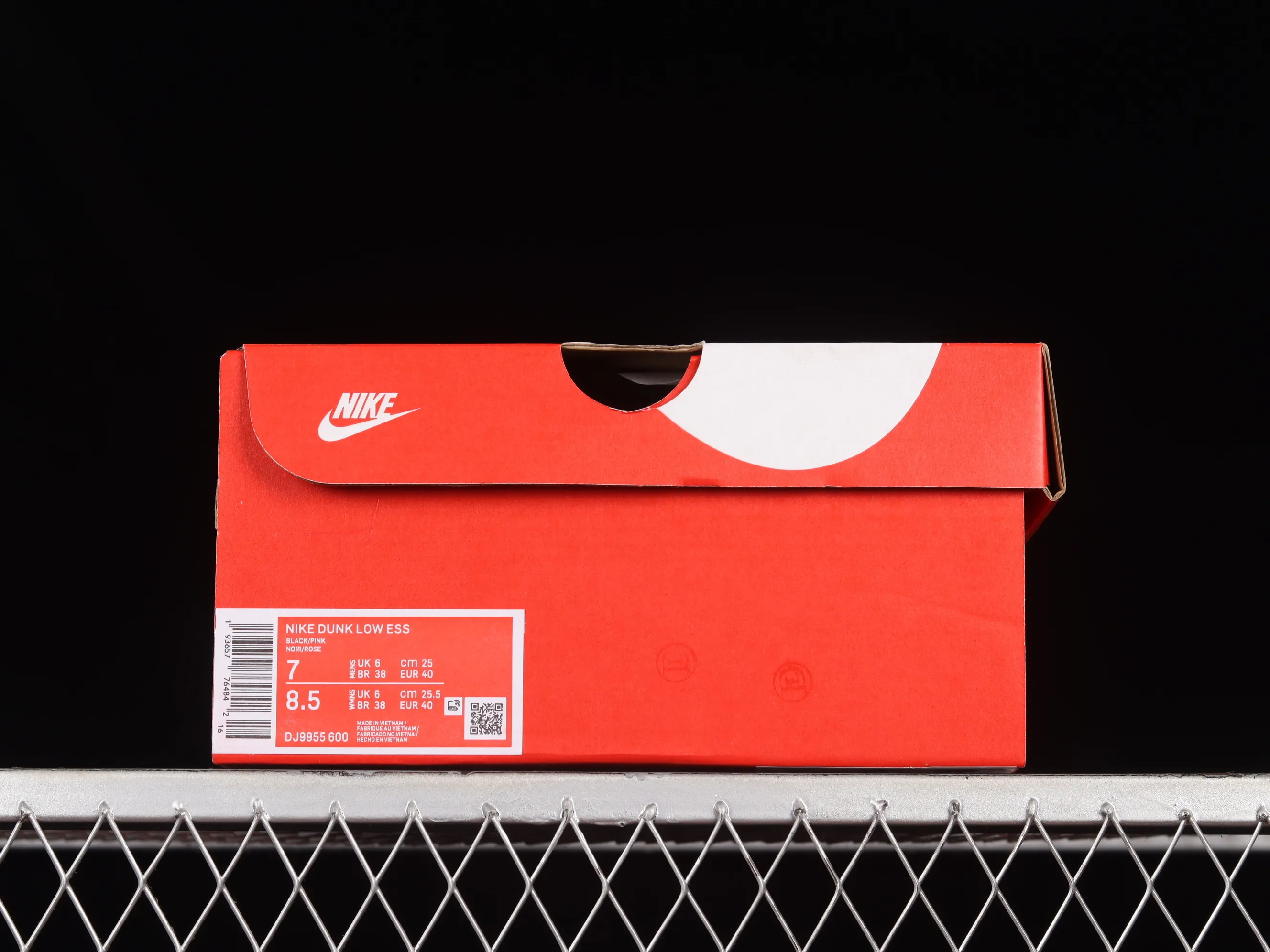 All categories Nk SB Dunk series Nk SB Dunk Low low-top sneakers F version Nk Dunk Low "Pink Black" black pink SB low-top sports and leisure sneakers DJ9955-600